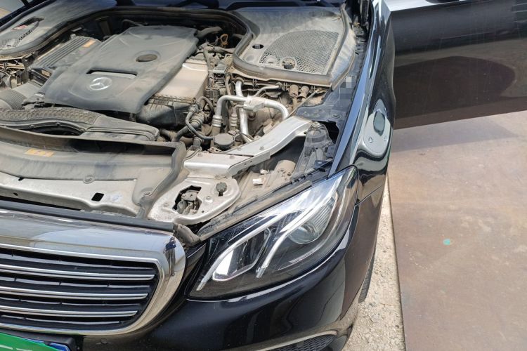 Used Mercedes-Benz E-Class 2016 E 300 L Stylish Model Engine Bay Left