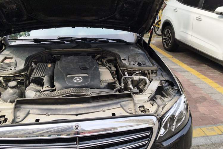 Used Mercedes-Benz E-Class 2016 E 300 L Luxury Model Engine Bay Left