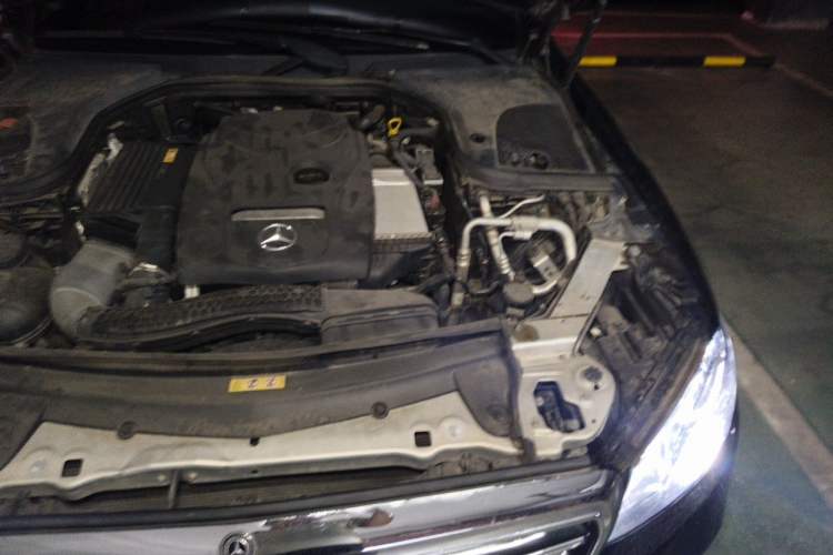 Used Mercedes-Benz E-Class 2016 E 200 L Sport Edition Engine Bay Left