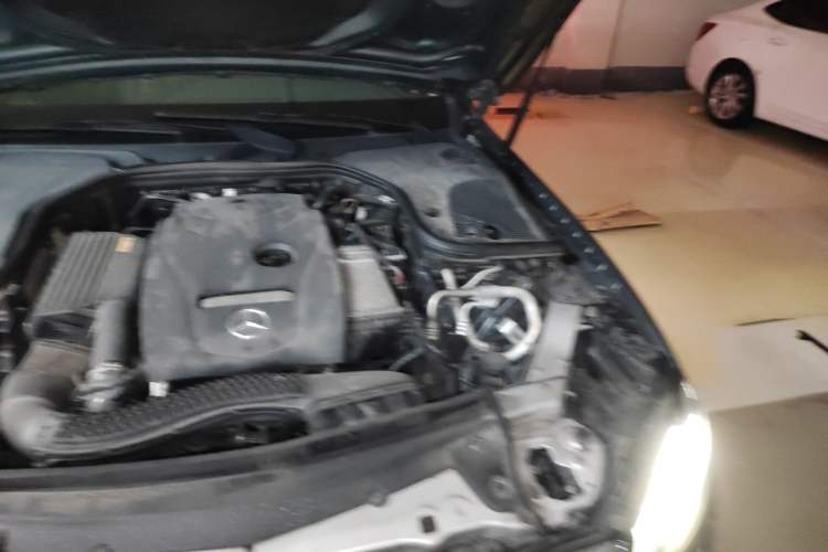 Used Mercedes-Benz E-Class 2016 E 300 L Sporty and Stylish Model Engine Bay Left