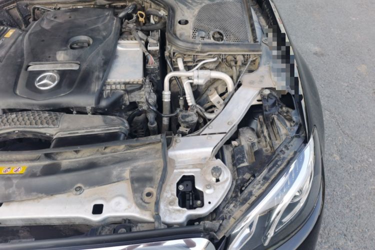 Used Mercedes-Benz E-Class 2016 E 200 L Engine Bay Left