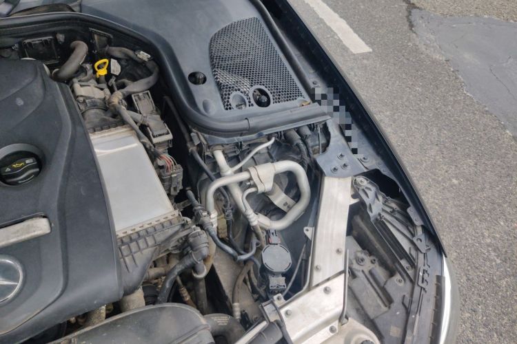 Used Mercedes-Benz E-Class 2016 E 200 L Sport Edition Engine Bay Left