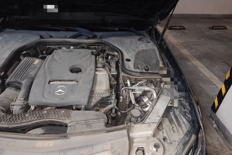 Used Mercedes-Benz E-Class 2016 E 200 L Engine Bay Left