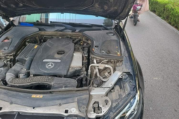 Used Mercedes-Benz E-Class 2016 E 300 L Sporty and Stylish Model Engine Bay Left