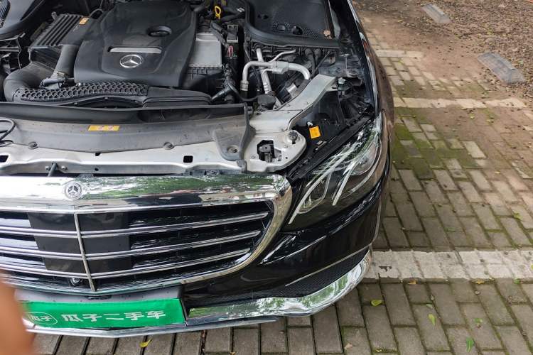 Used Mercedes-Benz E-Class 2016 E 200 L Sport Edition Engine Bay Left