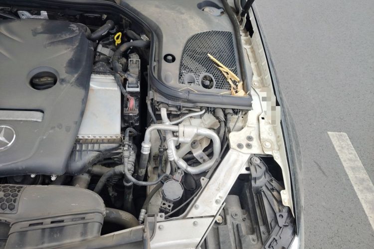 Used Mercedes-Benz E-Class 2016 E 200 L Sport Edition Engine Bay Left