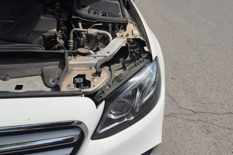 Used Mercedes-Benz E-Class 2016 E 300 L Sporty and Stylish Model Engine Bay Left