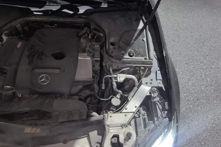 Used Mercedes-Benz E-Class 2016 E 200 L Sport Edition Engine Bay Left