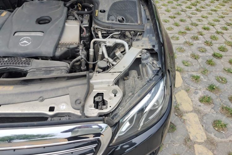Used Mercedes-Benz E-Class 2016 E 300 L Stylish Model Engine Bay Left