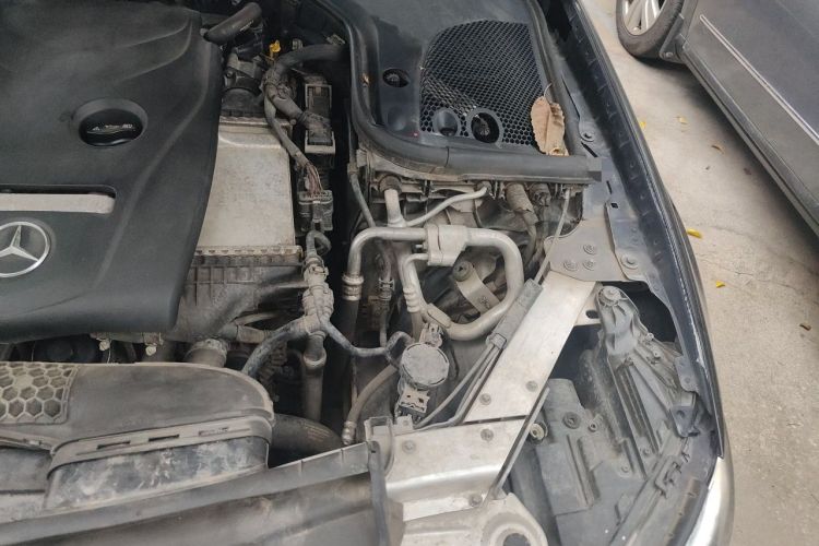 Used Mercedes-Benz E-Class 2016 E 200 L Sport Edition Engine Bay Left