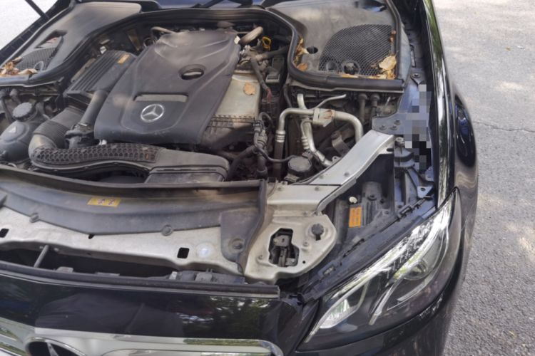 Used Mercedes-Benz E-Class 2016 E 200 L Sport Edition Engine Bay Left