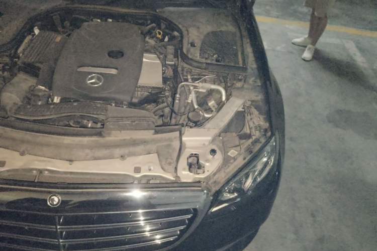 Used Mercedes-Benz E-Class 2016 E 300 L Luxury Model Engine Bay Left