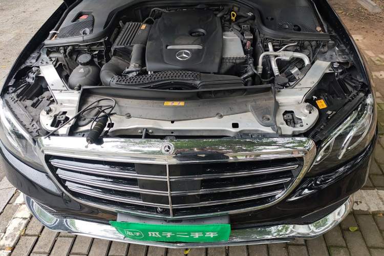 Used Mercedes-Benz E-Class 2016 E 200 L Sport Edition Engine Bay