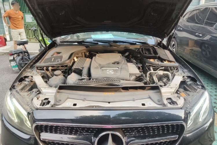 Used Mercedes-Benz E-Class 2016 E 200 L Sport Edition Engine Bay