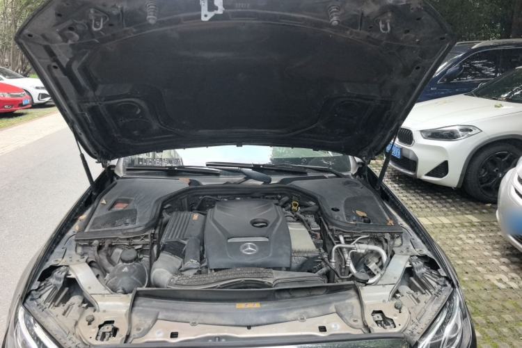 Used Mercedes-Benz E-Class 2016 E 300 L Luxury Model Engine Bay