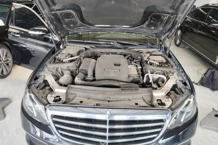 Used Mercedes-Benz E-Class 2016 E 300 L Luxury Model Engine Bay