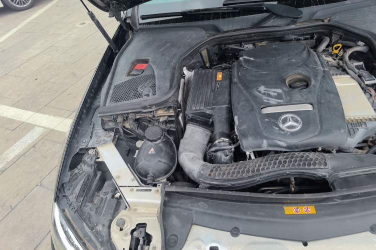 Used Mercedes-Benz E-Class 2016 E 300 L Stylish Model Engine Bay Right
