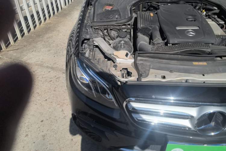 Used Mercedes-Benz E-Class 2016 E 300 L Sporty and Stylish Model Engine Bay Right