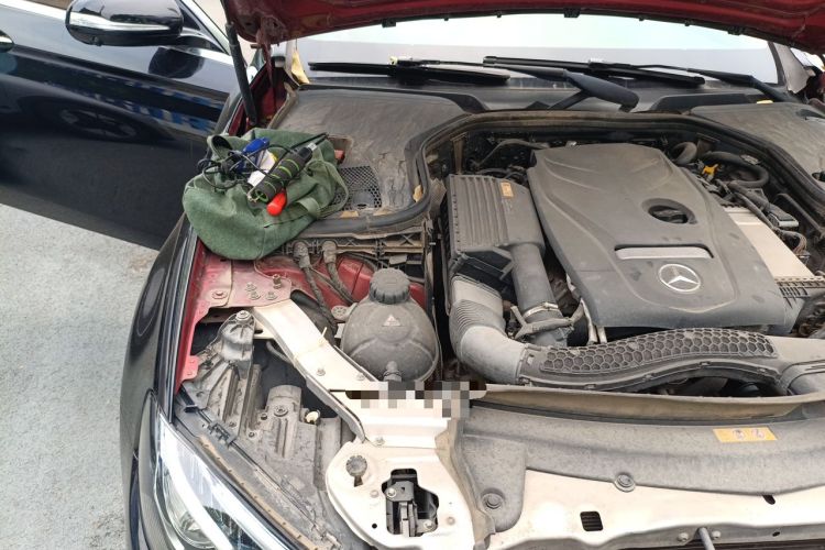 Used Mercedes-Benz E-Class 2016 E 300 L Sporty and Stylish Model Engine Bay Right