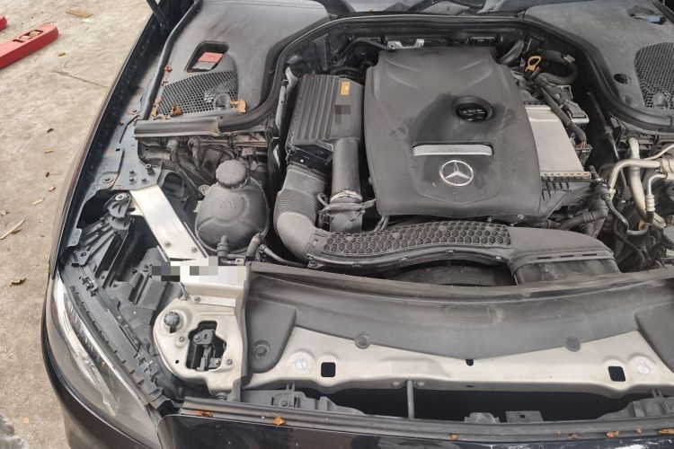Used Mercedes-Benz E-Class 2016 E 200 L Sport Edition Engine Bay Right