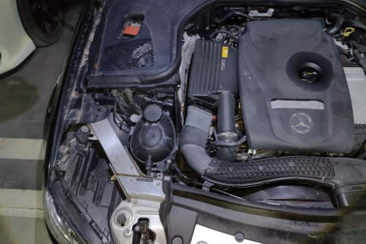 Used Mercedes-Benz E-Class 2016 E 200 L Sport Edition Engine Bay Right