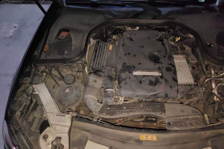 Used Mercedes-Benz E-Class 2016 E 300 L Stylish Model Engine Bay Right
