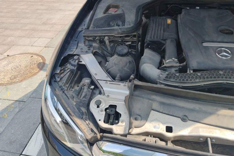 Used Mercedes-Benz E-Class 2016 E 300 L Stylish Model Engine Bay Right