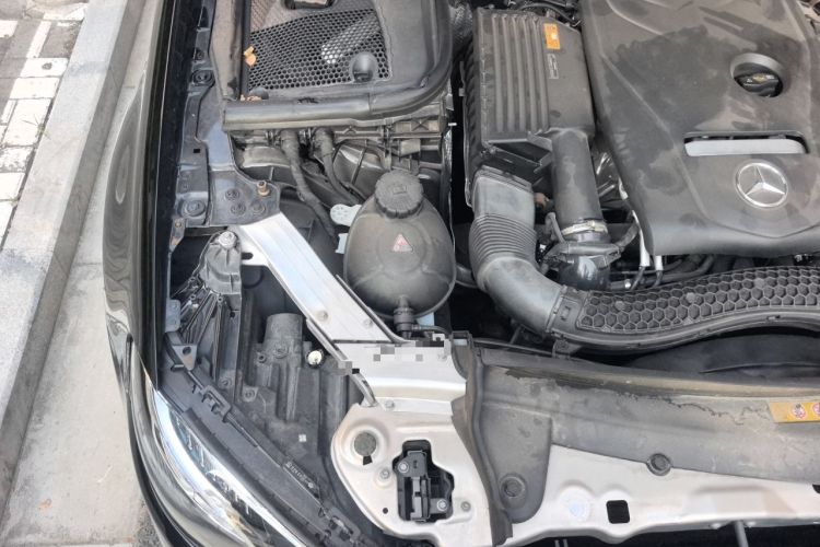 Used Mercedes-Benz E-Class 2016 E 200 L Sport Edition Engine Bay Right