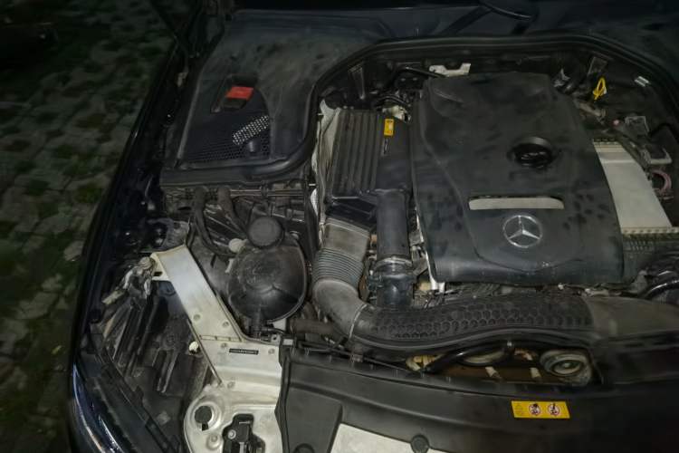 Used Mercedes-Benz E-Class 2016 E 300 L Stylish Model Engine Bay Right
