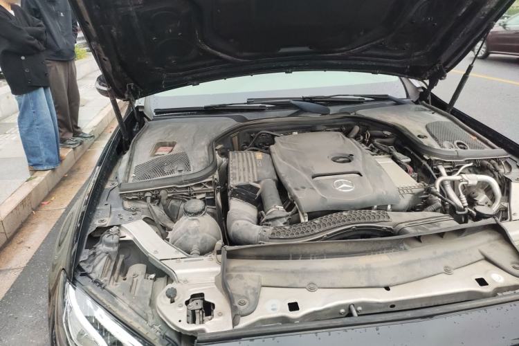 Used Mercedes-Benz E-Class 2016 E 200 L Sport Edition Engine Bay Right