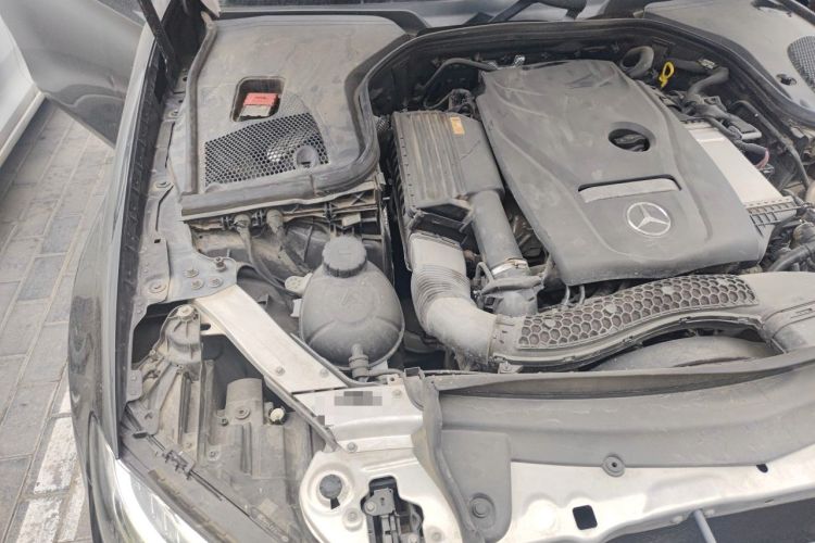 Used Mercedes-Benz E-Class 2016 E 200 L Engine Bay Right