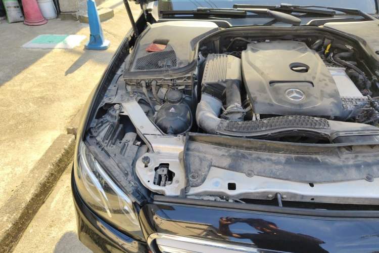 Used Mercedes-Benz E-Class 2016 E 300 L Sport Luxury Model Engine Bay Right