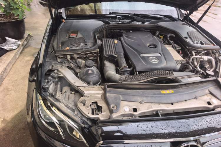 Used Mercedes-Benz E-Class 2016 E 300 L Sport Luxury Model Engine Bay Right