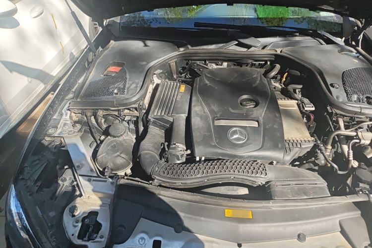 Used Mercedes-Benz E-Class 2016 E 200 L Sport Edition Engine Bay Right