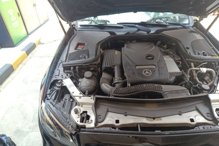 Used Mercedes-Benz E-Class 2016 E 300 L Sporty and Stylish Model Engine Bay Right