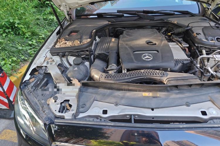 Used Mercedes-Benz E-Class 2016 E 300 L Sporty and Stylish Model Engine Bay Right