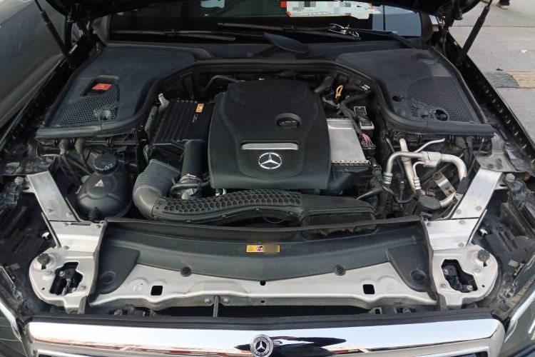 Used Mercedes-Benz E-Class 2016 E 200 L Sport Edition Engine Bay