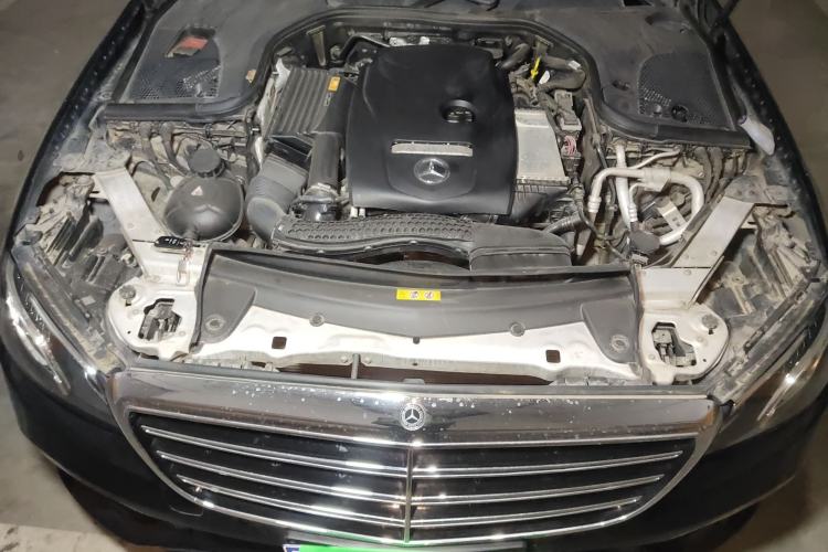 Used Mercedes-Benz E-Class 2016 E 200 L Sport Edition Engine Bay