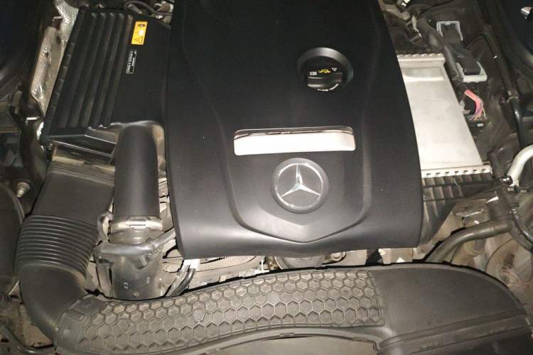 Used Mercedes-Benz E-Class 2016 E 200 L Sport Edition Engine Bay