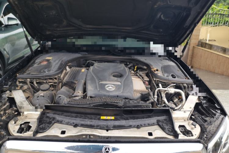 Used Mercedes-Benz E-Class 2016 E 300 L Luxury Model Engine Bay