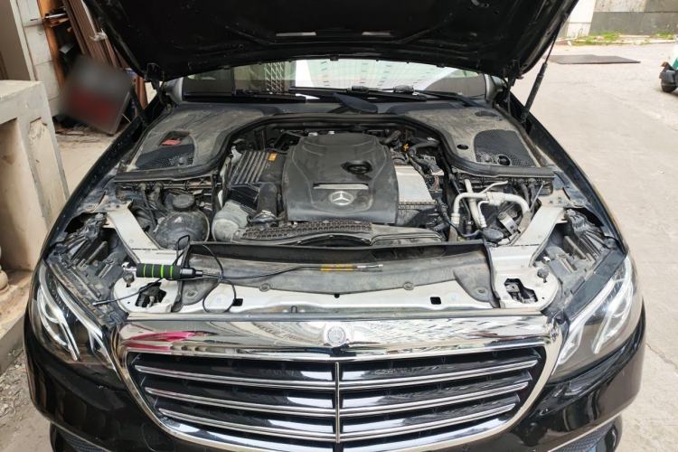 Used Mercedes-Benz E-Class 2016 E 200 L Sport Edition Engine Bay