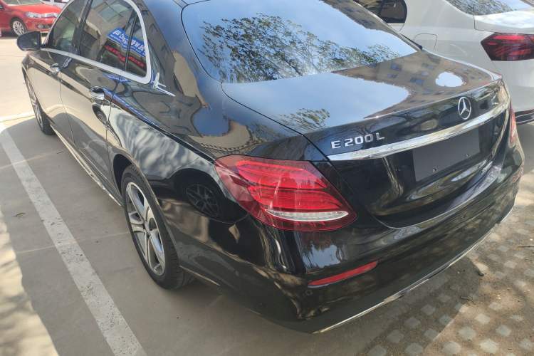 Used Mercedes-Benz E-Class 2016 E 200 L Sport Edition Exterior 1