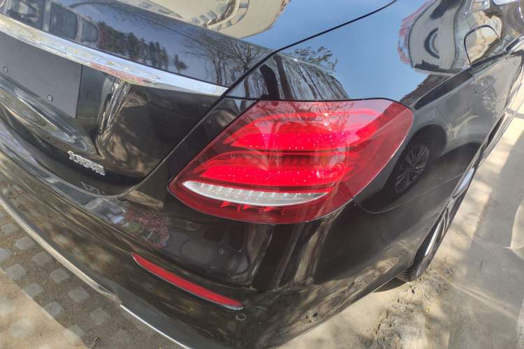 Used Mercedes-Benz E-Class 2016 E 200 L Sport Edition Exterior 2