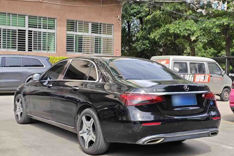 Used Mercedes-Benz E-Class 2016 E 200 L Exterior 2