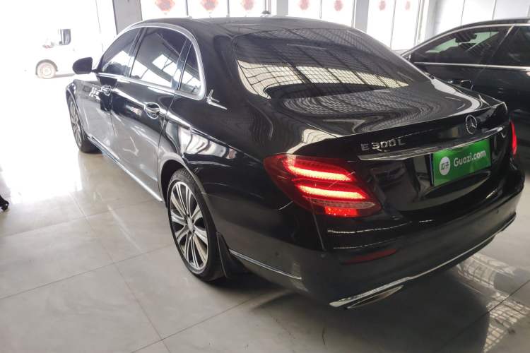 Used Mercedes-Benz E-Class 2016 E 300 L Luxury Model Exterior 2
