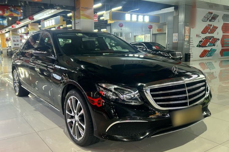 Used Mercedes-Benz E-Class 2016 E 200 L Exterior 2