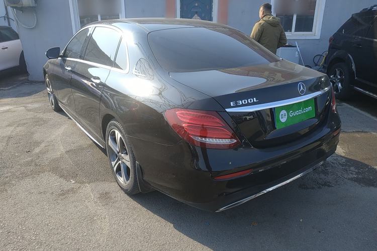 Used Mercedes-Benz E-Class 2016 E 200 L Sport Edition Exterior 2