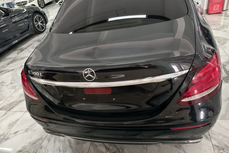 Used Mercedes-Benz E-Class 2016 E 300 L Stylish Model Exterior 3