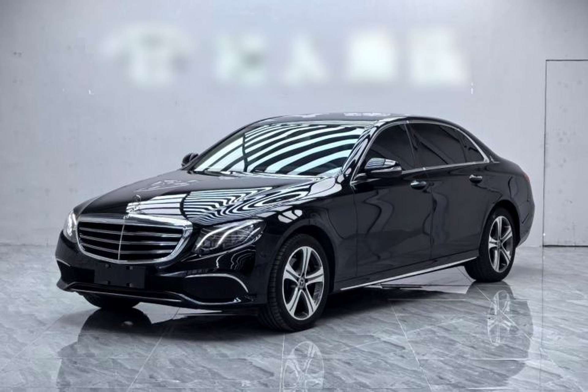 Used Mercedes-Benz E-Class 2016 E 200 L Sport Edition Exterior 3