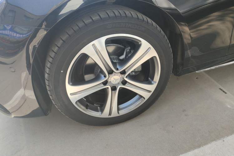 Used Mercedes-Benz E-Class 2016 E 200 L Sport Edition Exterior 3